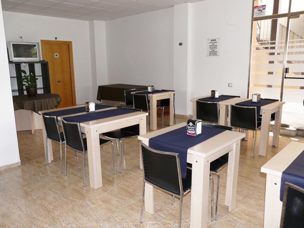 Apart Hotels Mar Blava Кубельес Экстерьер фото